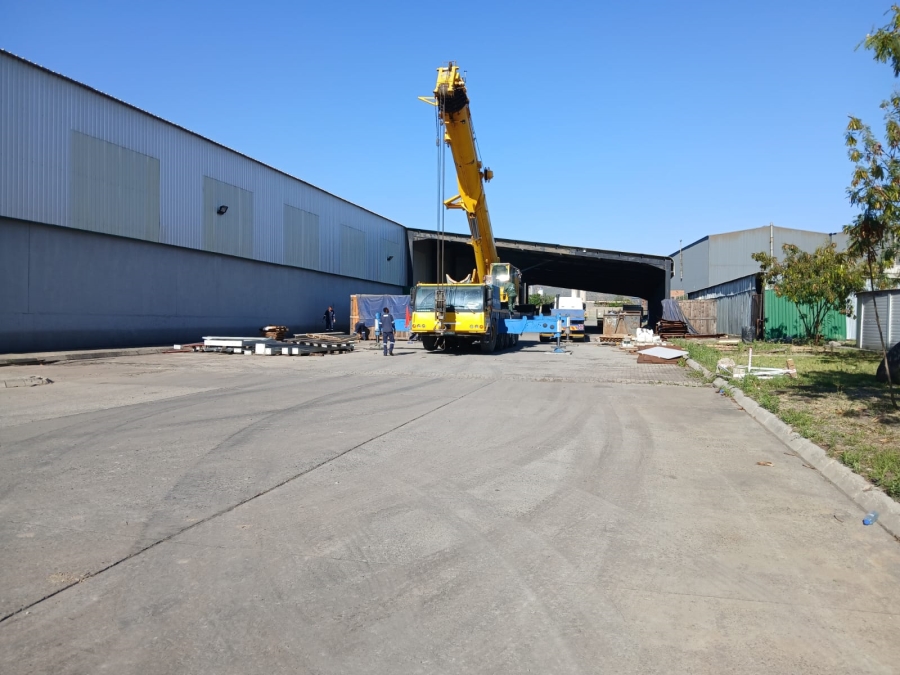 To Let commercial Property for Rent in Zinniaville North West